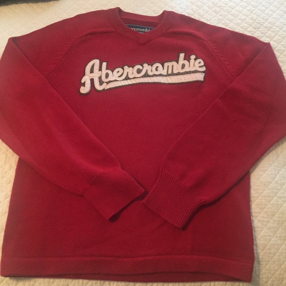 Boys Abercrombie v-neck sweater size M
